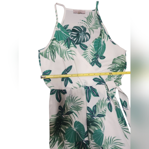 Dream Of Me Tropical Leaf Print Dress CrossBodice Thin Straps Gather Tie Waist L - Picture 4 of 7